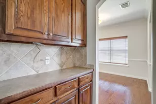 209 Cooperstown Dr, Springtown, TX 76082 - Photo 7