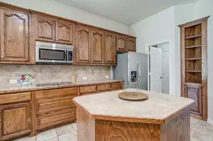 209 Cooperstown Dr, Springtown, TX 76082 - Photo 19