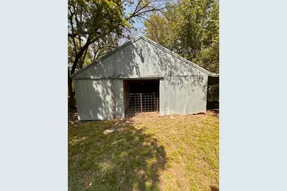 702 W Main Street, Ladonia, TX 75449 - Photo 9