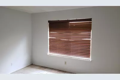 433 Matt Lane, Arlington, TX 76012 - Photo 3