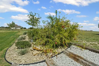 2045 Eagles Ridge Drive, Weatherford, TX 76087 - Photo 35