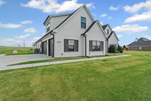 2045 Eagles Rdg Dr, Weatherford, TX 76087 - Photo 31