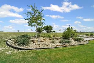 2045 Eagles Rdg Dr, Weatherford, TX 76087 - Photo 33