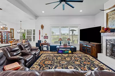 2045 Eagles Ridge Drive, Weatherford, TX 76087 - Photo 5