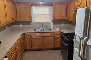 3609 Windsor Ave, Waco, TX 76708 - Photo 5