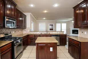 7607 Yearling Way, Arlington, TX 76002 - Photo 7