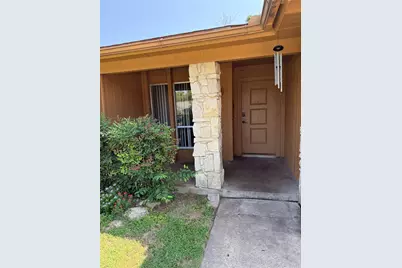 2604 Quail Valley, Irving, TX 75060 - Photo 3