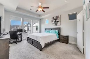 2739 Flowering Peach Ln, Dallas, TX 75212 - Photo 3