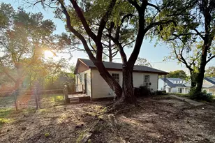 428 E Elm St, Denison, TX 75021 - Photo 17