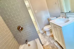 428 E Elm St, Denison, TX 75021 - Photo 15