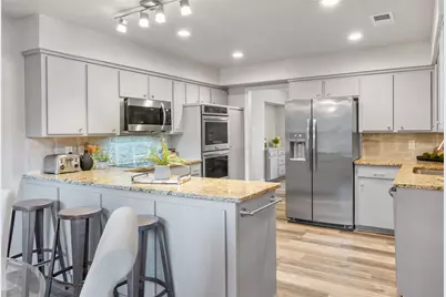 1140 Stoney Creek Drive, Cedar Hill, TX 75104 - Photo 11