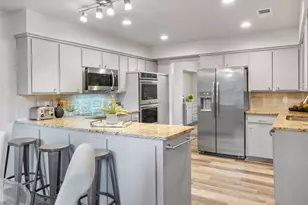 1140 Stoney Creek Dr, Cedar Hill, TX 75104 - Photo 11