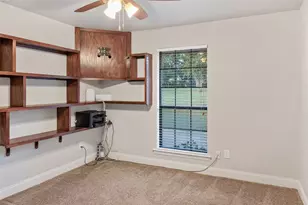 1140 Stoney Creek Dr, Cedar Hill, TX 75104 - Photo 23