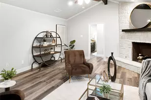 1140 Stoney Creek Dr, Cedar Hill, TX 75104 - Photo 9