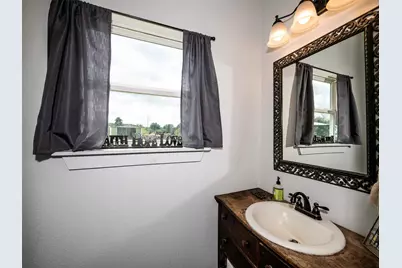 4983 Applegate Road, Bowie, TX 76230 - Photo 17