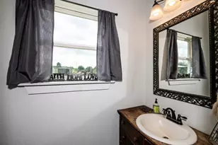 4983 Applegate Rd, Bowie, TX 76230 - Photo 17