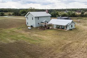 4983 Applegate Rd, Bowie, TX 76230 - Photo 37