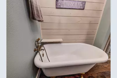 4983 Applegate Road, Bowie, TX 76230 - Photo 21