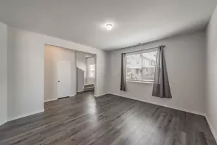 5517 Willamette Dr, Fort Worth, TX 76119 - Photo 5