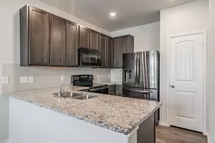 5517 Willamette Dr, Fort Worth, TX 76119 - Photo 11