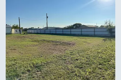 18648 Doubletree Drive, Justin, TX 76247 - Photo 29