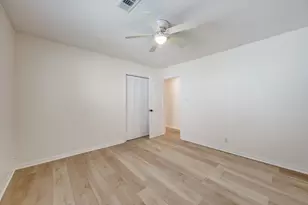 1721 W Walker St, Denison, TX 75020 - Photo 11