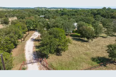 1071 Grimes Road, Mineral Wells, TX 76067 - Photo 17