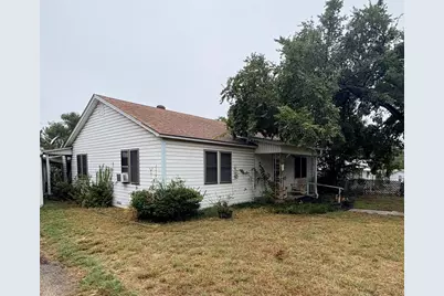 407 N Lane Street, Decatur, TX 76234 - Photo 1