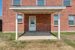 1920 Riverchase Ln, Fort Worth, TX 76247 - Photo 23