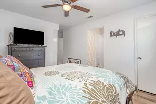 15515 Leavalley Cir, Dallas, TX 75248 - Photo 19