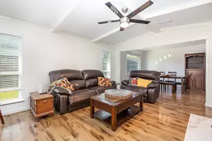 15515 Leavalley Cir, Dallas, TX 75248 - Photo 5