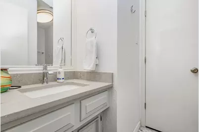 15515 Leavalley Circle, Dallas, TX 75248 - Photo 23