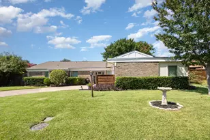 15515 Leavalley Cir, Dallas, TX 75248 - Photo 1