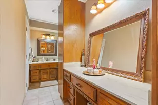 9914 Ramblewood Dr, Woodway, TX 76712 - Photo 21