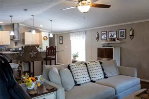 130 Firefly Dr, Springtown, TX 76082 - Photo 7