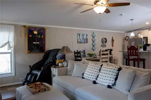 130 Firefly Dr, Springtown, TX 76082 - Photo 5