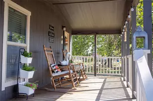 130 Firefly Dr, Springtown, TX 76082 - Photo 5