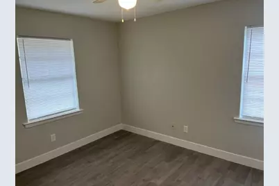 1909 Dorothy Drive, Grand Prairie, TX 75051 - Photo 11