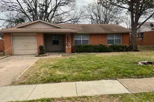 1909 Dorothy Dr, Grand Prairie, TX 75051 - Photo 1