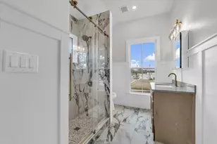 718 Tyler St, Waco, TX 76704 - Photo 21