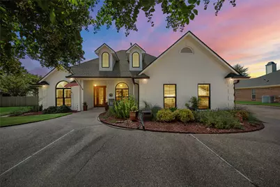 5640 Rosalie Drive, Waco, TX 76708 - Photo 1