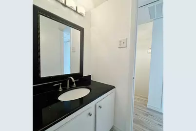 1809 E Grauwyler Road #133, Irving, TX 75061 - Photo 9