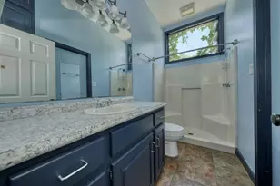 2071 W Point Tap Rd, Palestine, TX 75803 - Photo 17