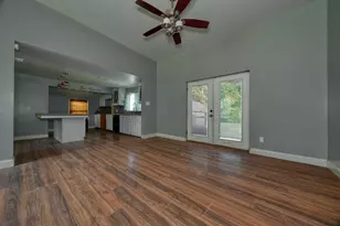 2071 W Point Tap Rd, Palestine, TX 75803 - Photo 7