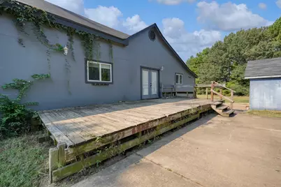 2071 W Point Tap Road, Palestine, TX 75803 - Photo 25