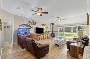 3750 Preakness Ct, Cleburne, TX 76033 - Photo 13