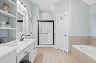 8133 Pecan Ridge Dr, North Richland Hills, TX 76182 - Photo 25