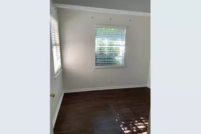 621 Hillside Drive, Sherman, TX 75090 - Photo 11