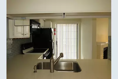 5757 E University Boulevard #25A, Dallas, TX 75206 - Photo 5