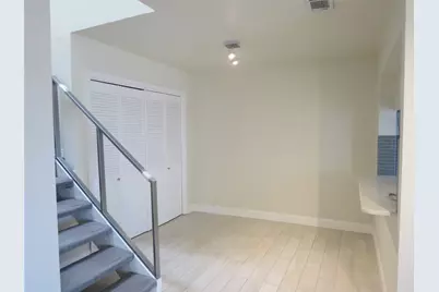 5757 E University Boulevard #25A, Dallas, TX 75206 - Photo 9